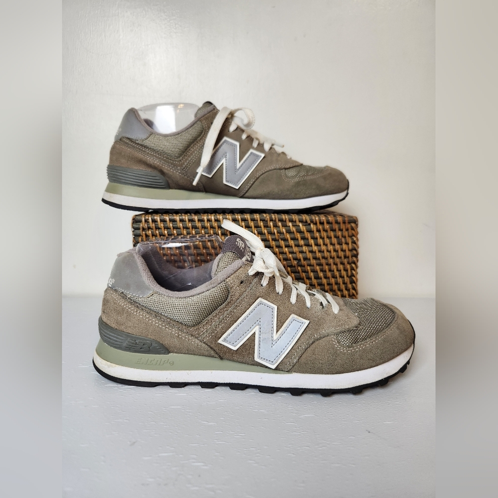 New Balance 574 Core Grey Suede and Mesh Running Athletic Shoes